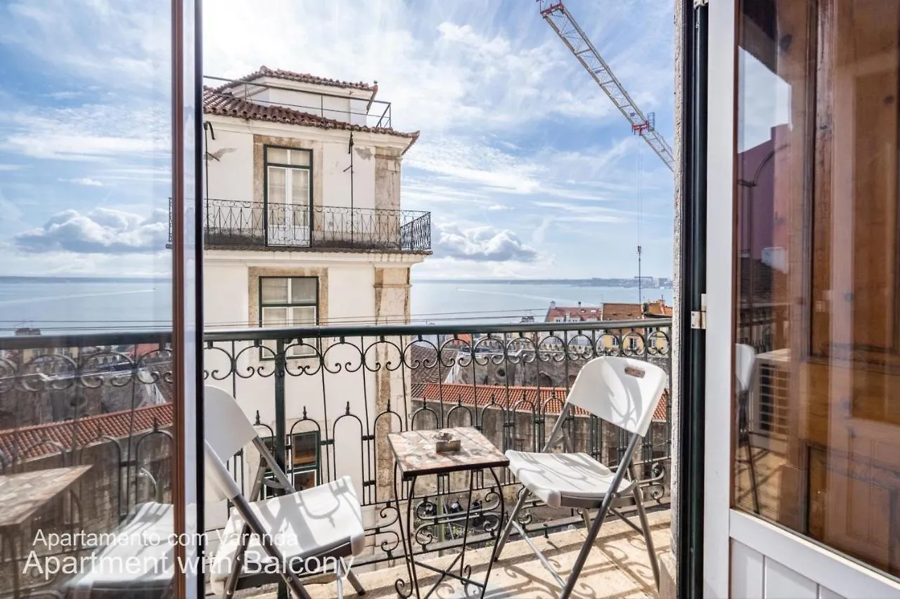 Akicity Alfama Classic Apartment Lisbon